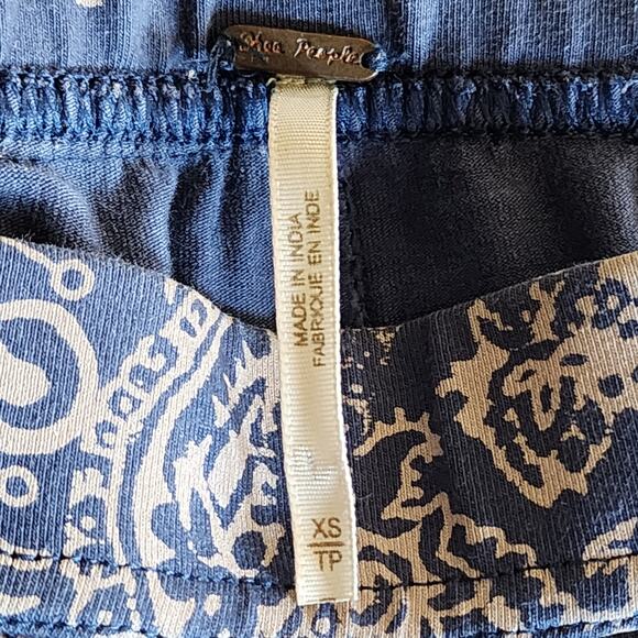 Free People Boho Patchwork Print Stretch Leggings - Picture 4 of 5